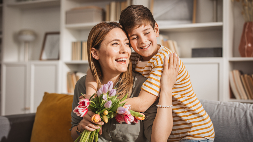 Commerce mothers day iStock 2049049704