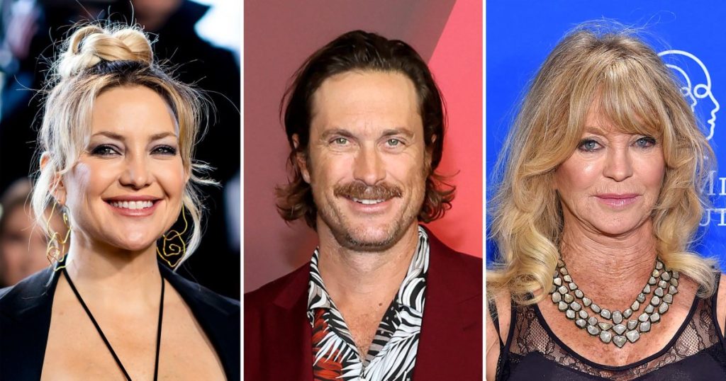 Kate Hudson Defends Brother Oliver Hudson After Out of Context Comments About Mom Goldie Hawn 1