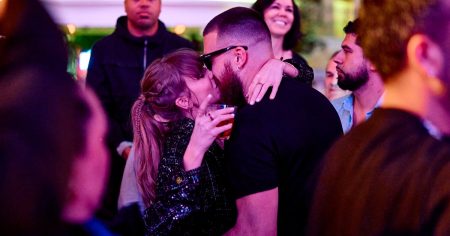 Taylor Swift and Travis Kelce Were Full On Making Out During Bleachers Coachella Set 01