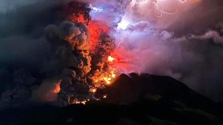 mount ruang indonesia eruption