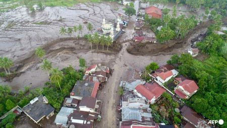 indonesia flash floods